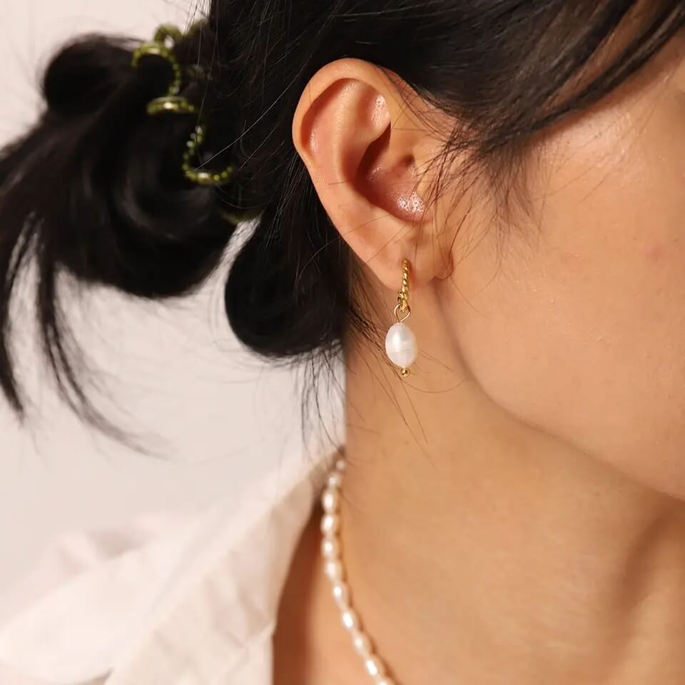 Fresh Water Pearl Earrings